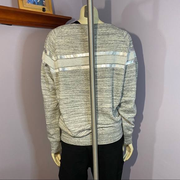 Gap Raglan Sleeve Sweatshirt - Picture 4 of 11